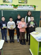 "Акція подаруй бібліотеці українську книгу"