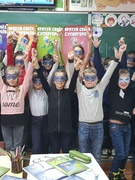 Наша школа навчає супергероїв!