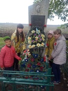 „Йде травень крізь хвилини, дні і роки. Несе нащадкам спогади свої"   до Дня пам’яті та примирення