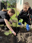 Продовжуємо облаштовувати благоустрій рідного ліцею