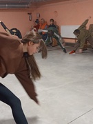 Ранкова гімнастика в укритті