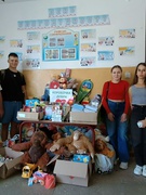 5 вересня - Міжнародний день благодійності.