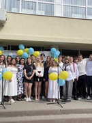 Свято Першого дзвоника у Дмитрівському ліцеї "Перспектива"