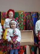 7 грудня Всесвітній день української хустки.