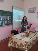 Відкритий урок української літератури у 8 класі