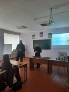 Зустріч з правоохоронцями