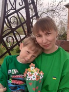 із вдячності своїм Матерям