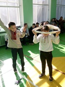 Козацькі розваги між учнями 5-6 класів Кам`янківської ЗОШ І-ІІІ ст.
