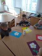 Весняні поробки