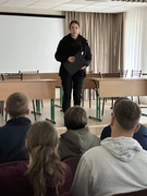 Зустріч із представниками поліції у школі