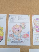 Виставка малюнків "Я за безпечний рух!"