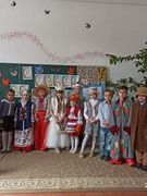 Учні 2-Б класу інсценізували казку "Коза - Дереза" на сучасний лад   ( з урахуванням Конвенціі ООН про права дитини).