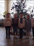 "Хай колядки линуть щирі на мир і радість всій країні"