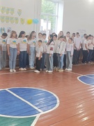 Конкурс патріотичної пісні та строю