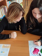 З рідним словом міцніє держава", "Рідна мова - наша зброя і наш оберіг!