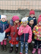 Трудова діяльність дітей ІІ молодшої групи  "Сонечко"