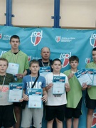 Пліч-о-пліч