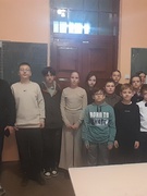 Тематична зустріч « Війна за незалежність у контексті нової генерації гібридних воєн»(6-Б клас, Томчук М.Р.)