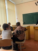 КВК з інформатики між учнями 6-7 класів.