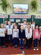 У 4 класі було проведено урок "Ми - роду козацького діти"