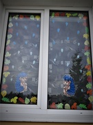 Осінні декорування вікон в садочку. Група "Барвінок".
