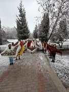 7 грудня у світі відзначають День української хустки.