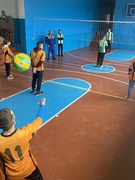 Змагання з волейболу, присвячений до Дня працівників освіти.